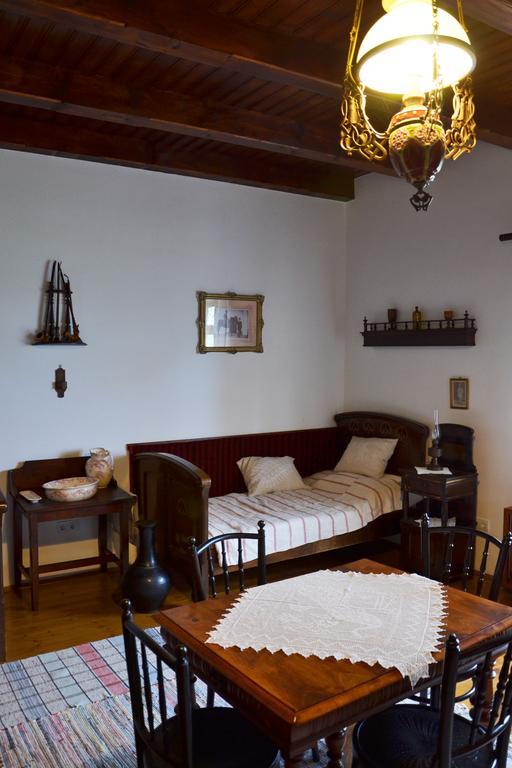 Falusi Patika - Tisza-tó Vendégház Tiszaszolos Habitación foto