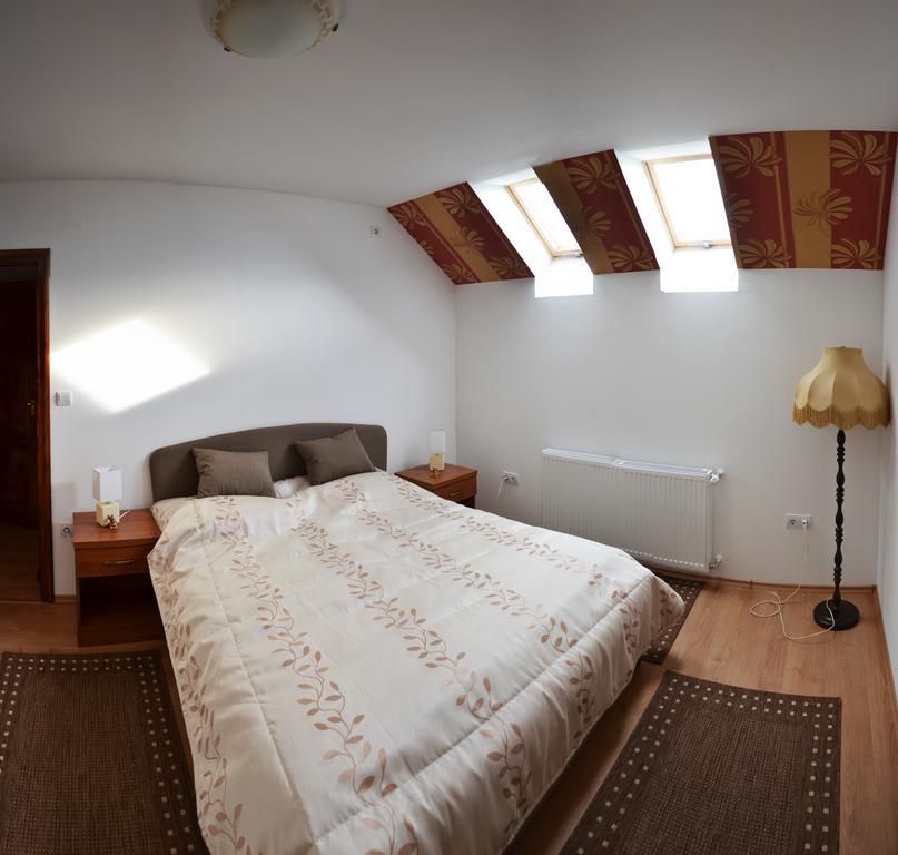 Falusi Patika - Tisza-tó Vendégház Tiszaszolos Habitación foto