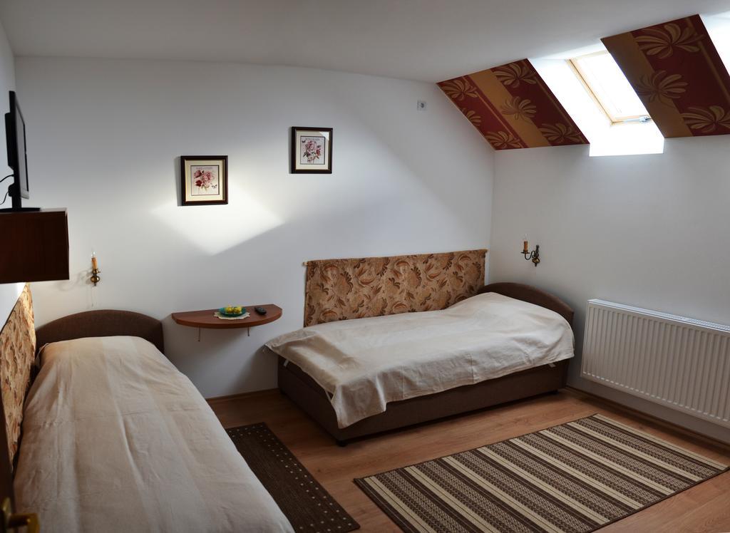 Falusi Patika - Tisza-tó Vendégház Tiszaszolos Habitación foto